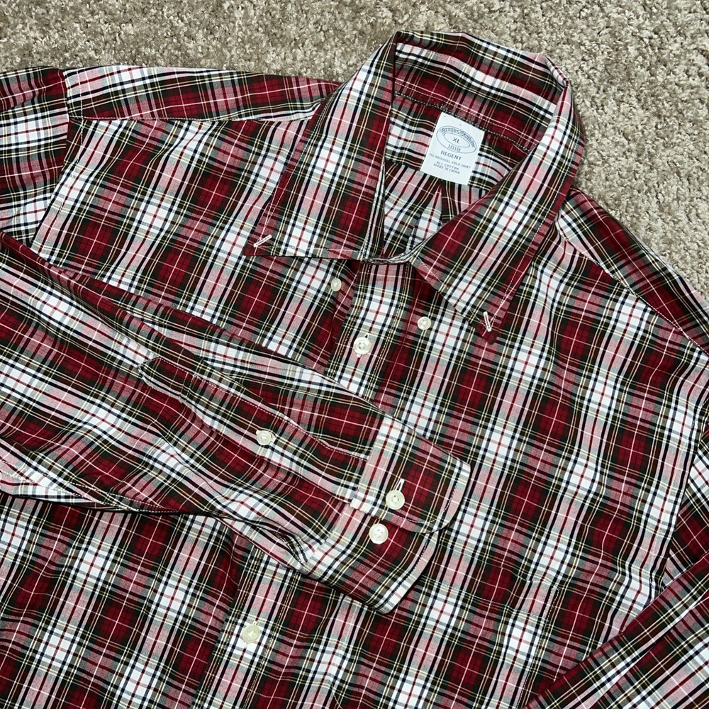 Brooks Brothers Mens Red Plaid Long Sleeve Button Down Shirt XL Regent Cotton